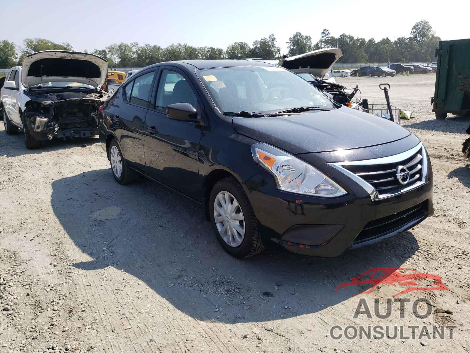 NISSAN VERSA 2017 - 3N1CN7AP4HL807125