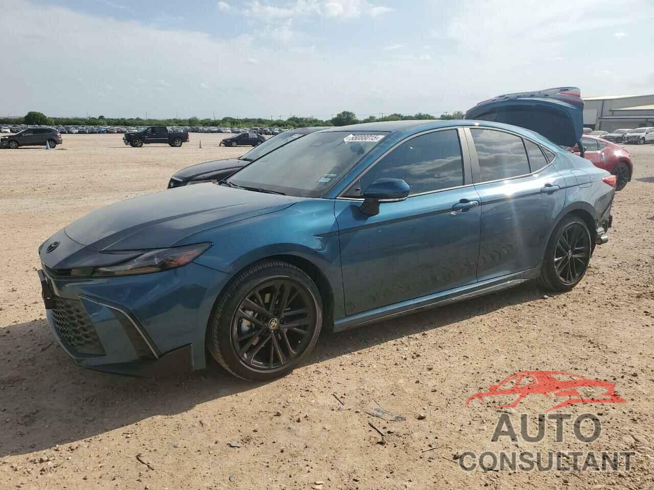 TOYOTA CAMRY 2025 - 4T1DAACK4SU107979