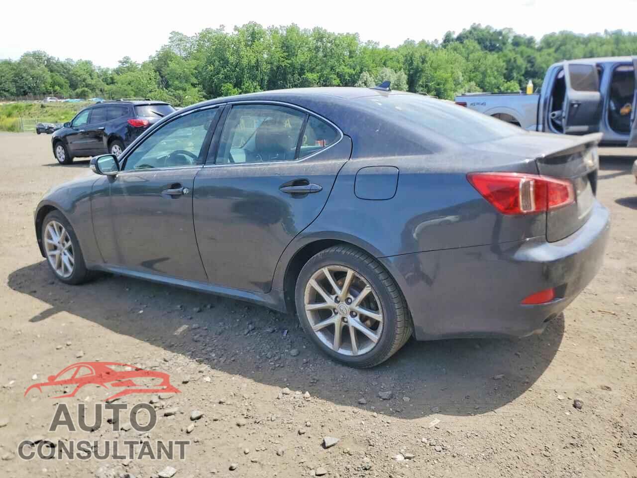 LEXUS IS 2011 - JTHCF5C25B5047762