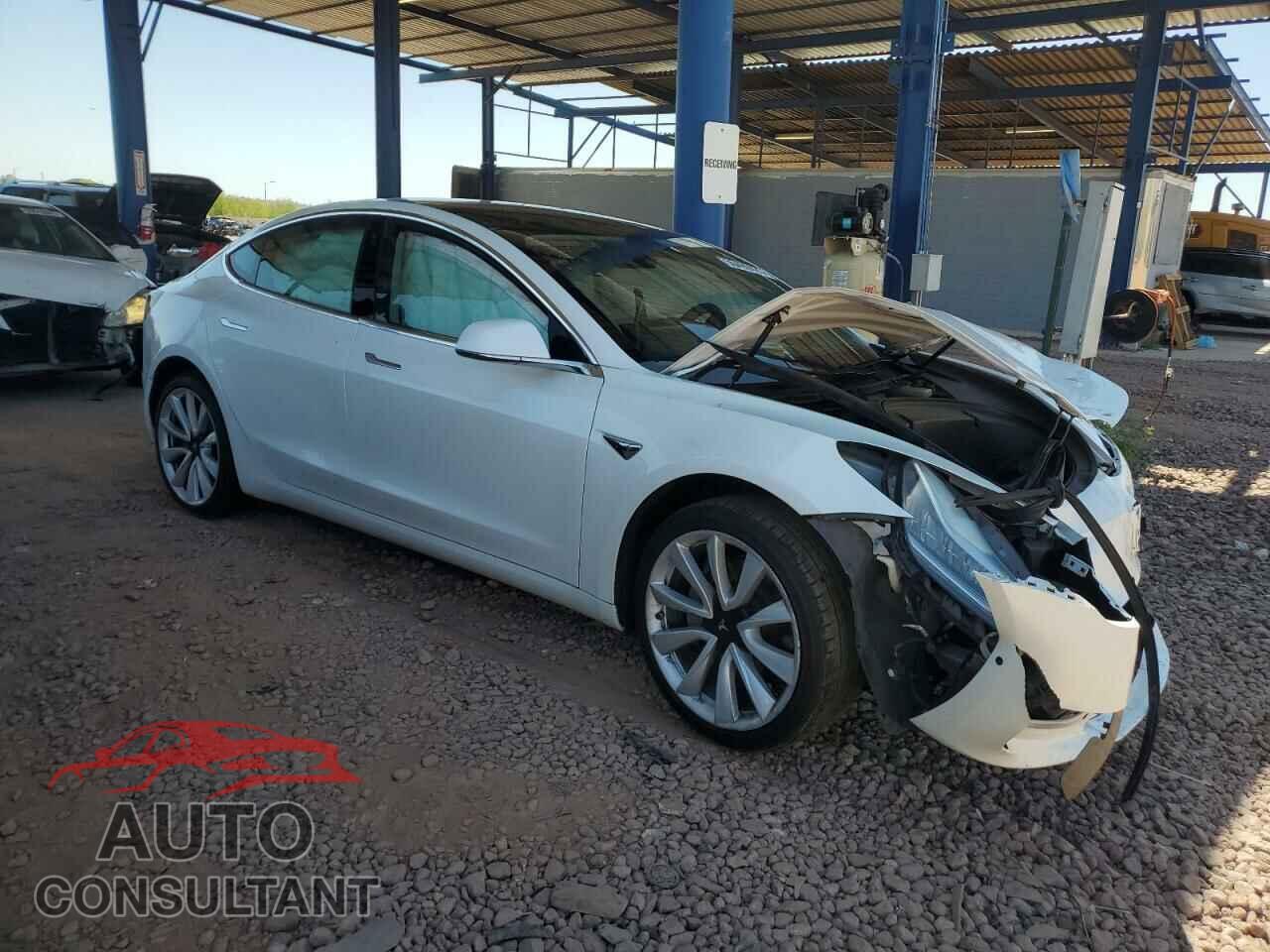 TESLA MODEL 3 2020 - 5YJ3E1EAXLF599419