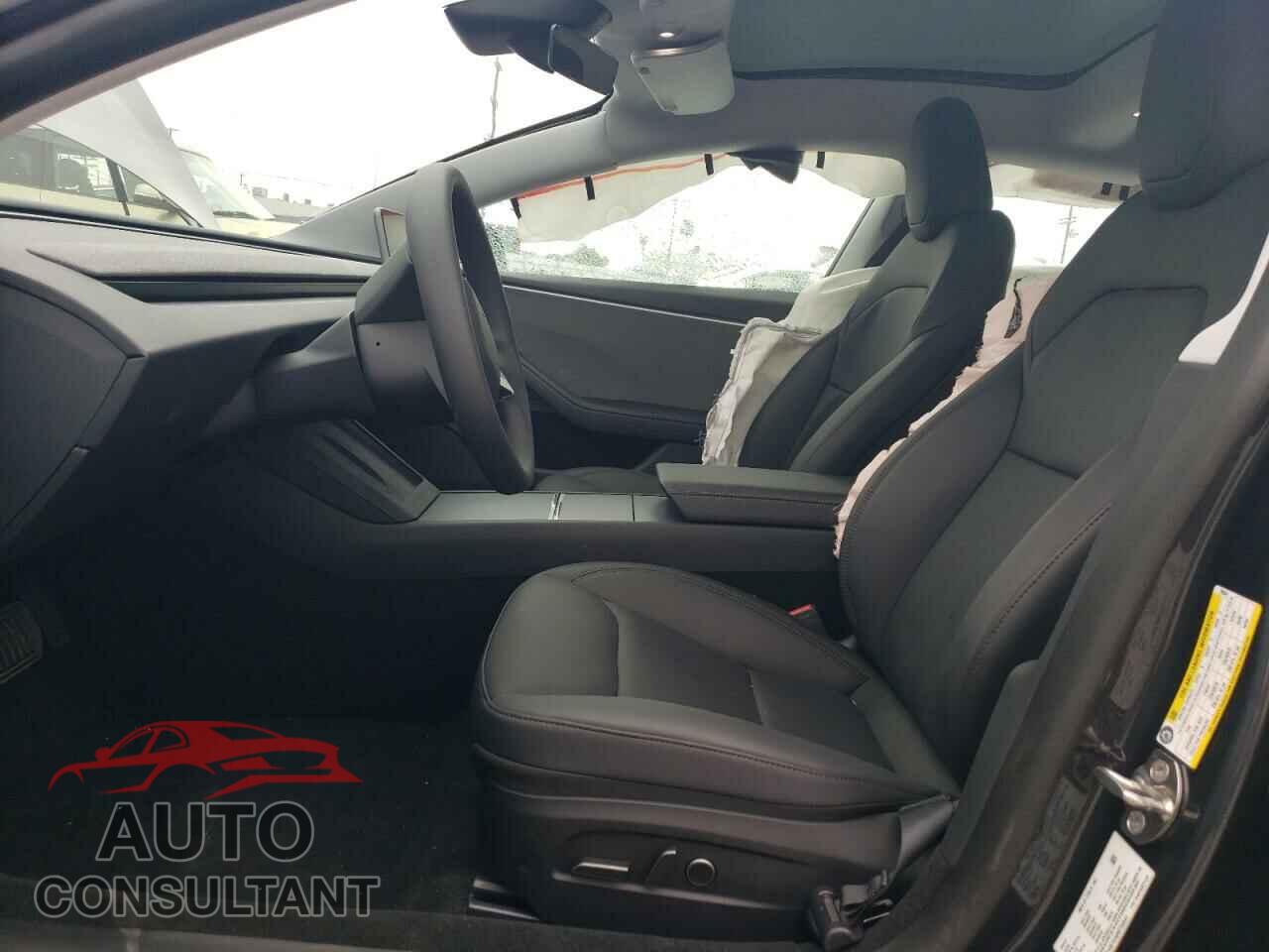 TESLA MODEL 3 2024 - 5YJ3E1EA6RF750541