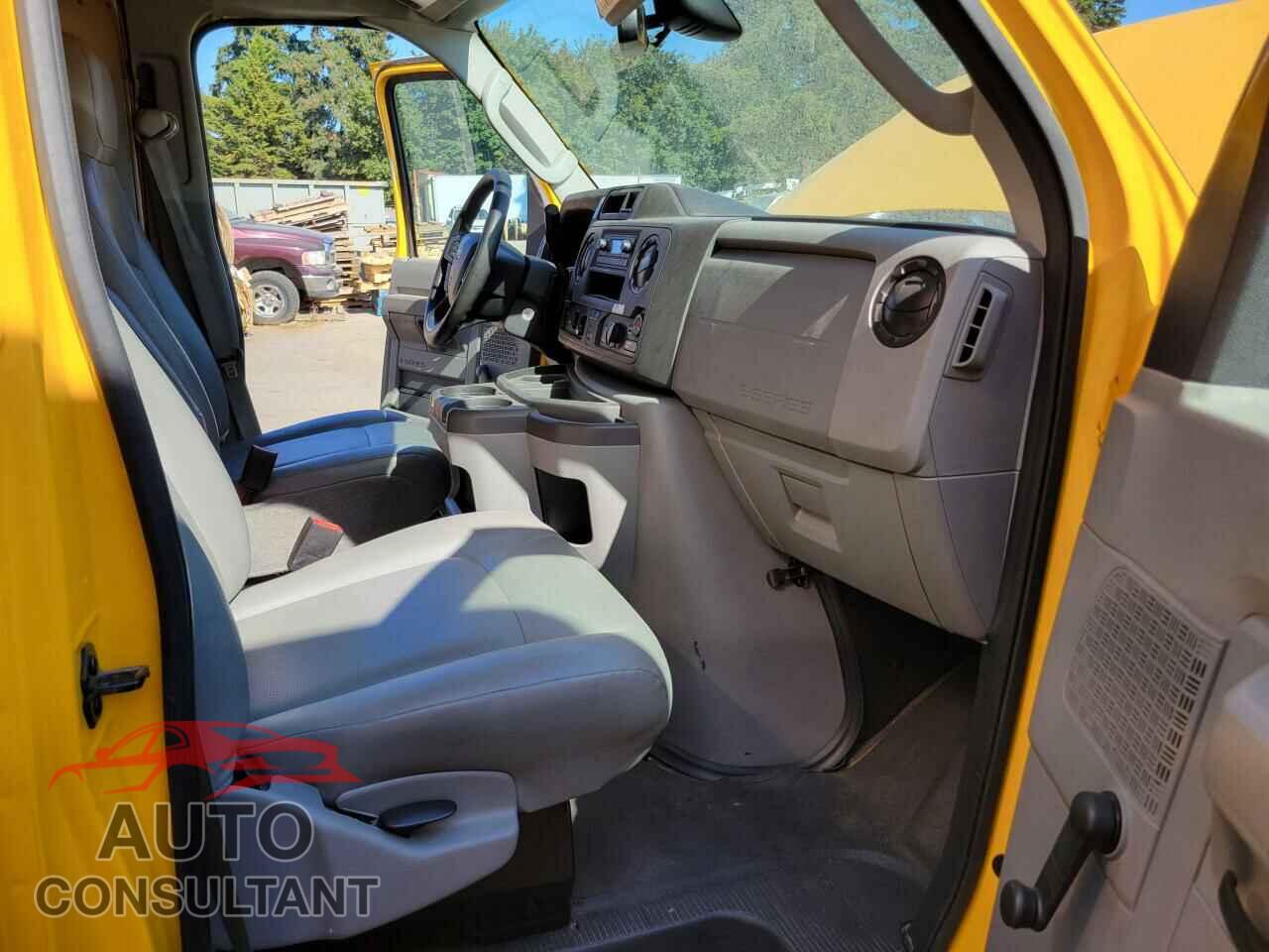 FORD ECONOLINE 2021 - 1FDWE3FN7MDC03204