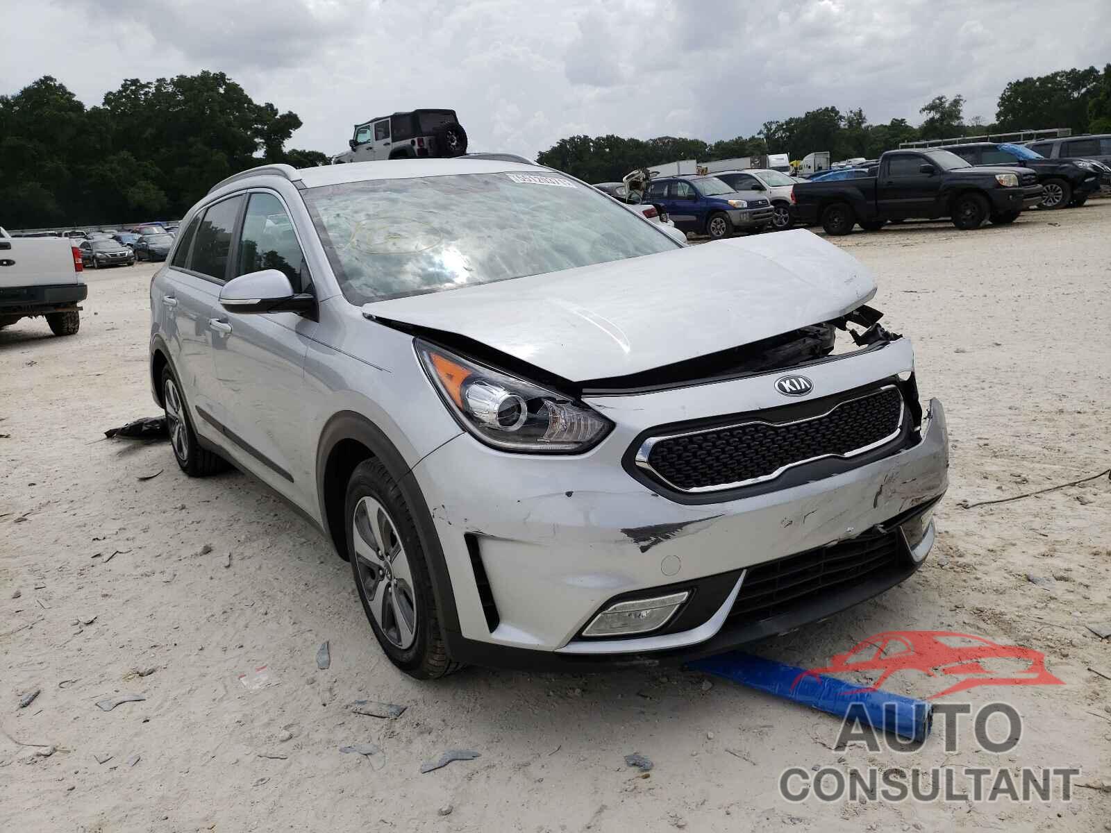 KIA NIRO 2017 - KNDCC3LC9H5037235