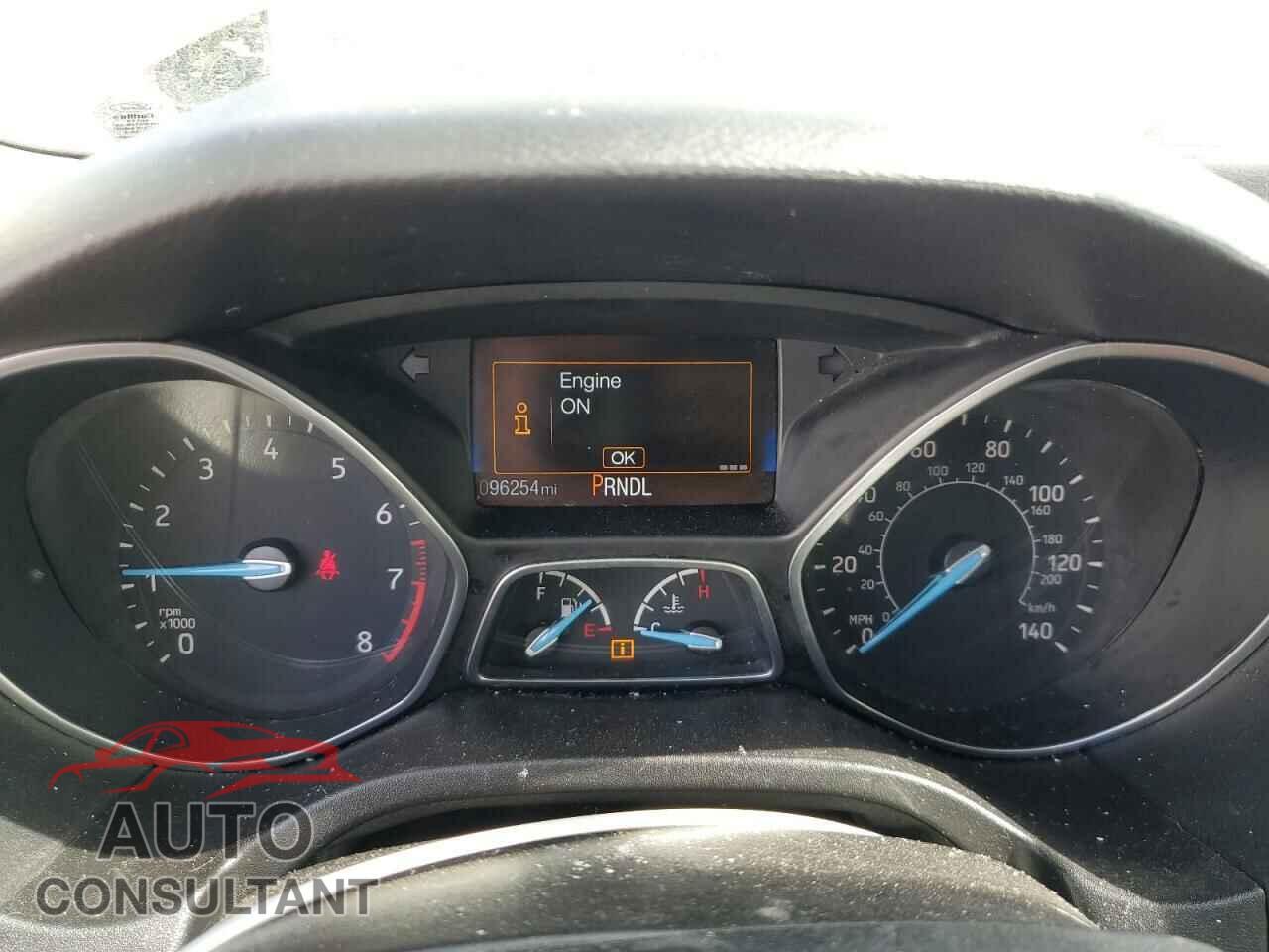 FORD FOCUS 2015 - 1FADP3F25FL322704