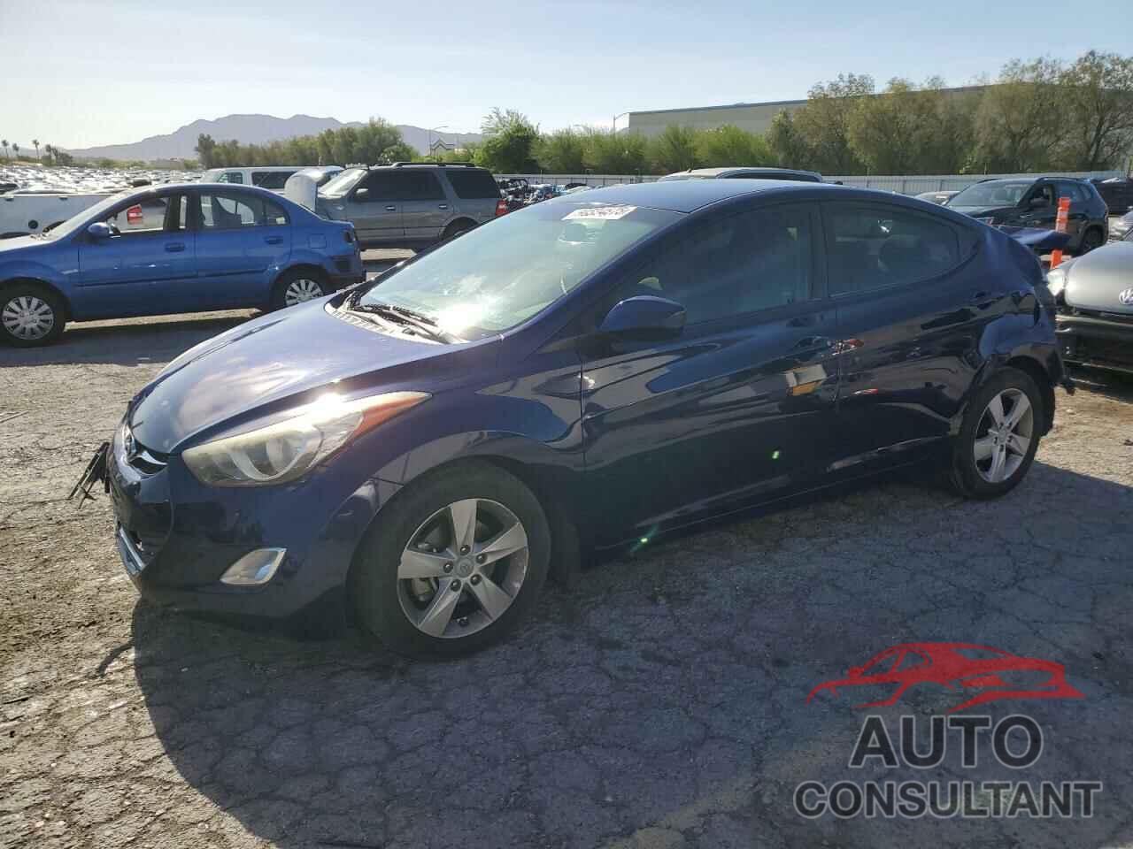HYUNDAI ELANTRA 2013 - 5NPDH4AE5DH401113