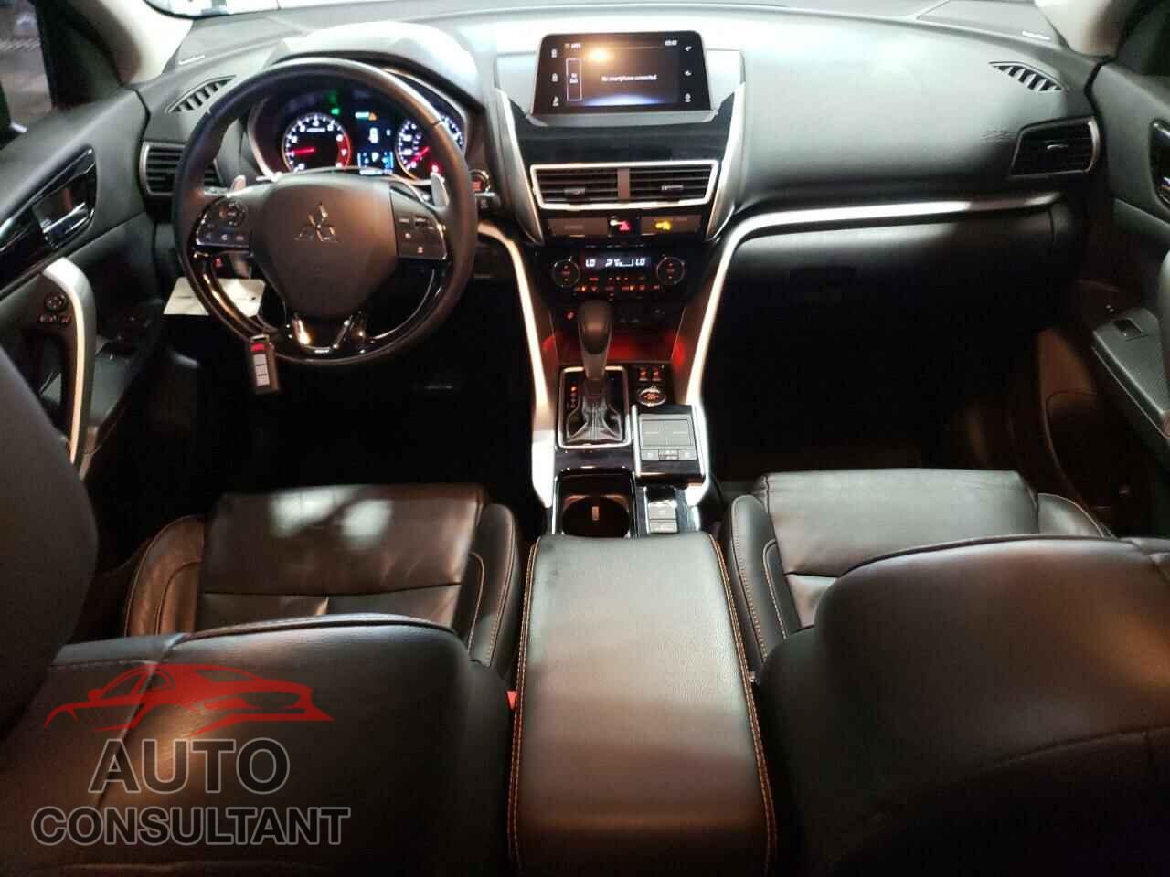 MITSUBISHI ECLIPSE 2018 - JA4AT5AA3JZ068638