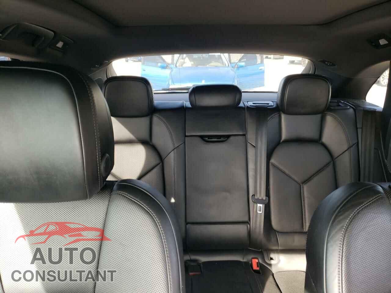 PORSCHE MACAN 2017 - WP1AA2A51HLB83473