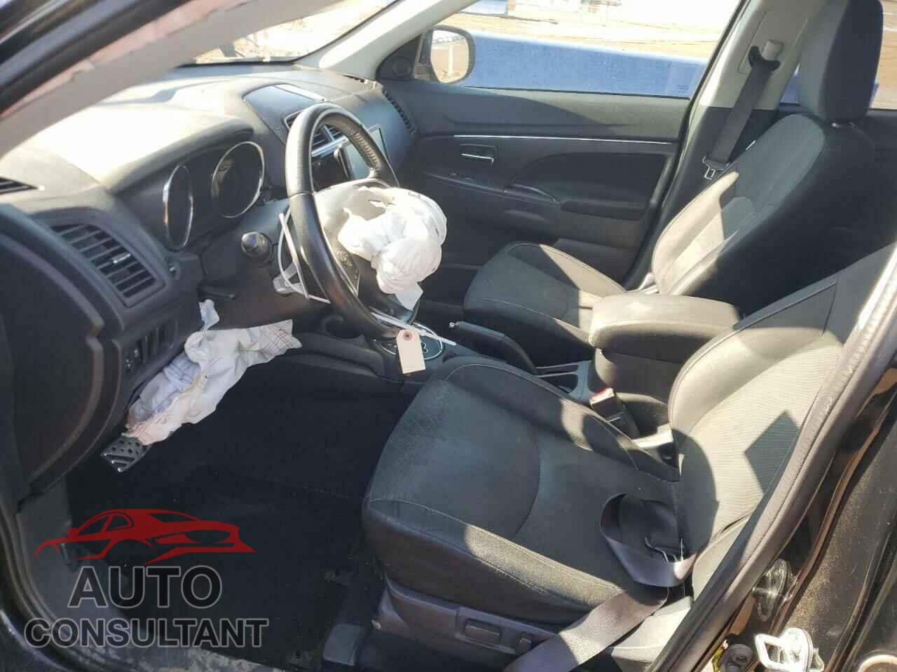 MITSUBISHI OUTLANDER 2015 - 4A4AR4AWXFE042989