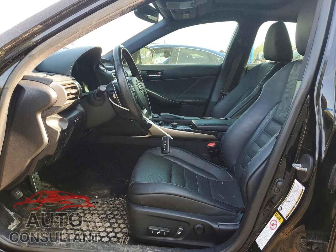 LEXUS IS 2014 - JTHCF1D2XE5007639