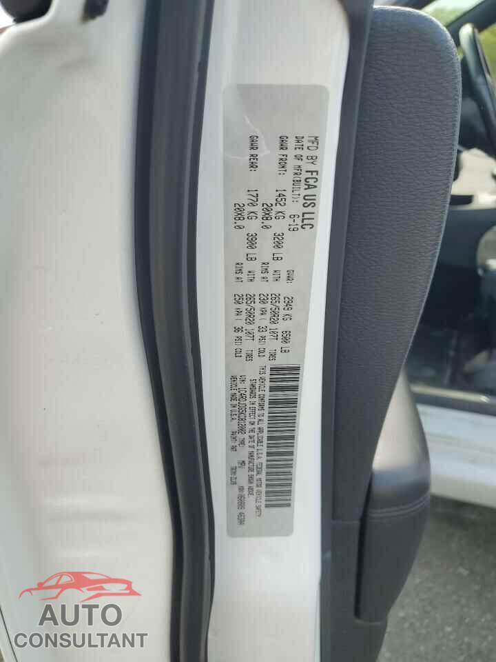 DODGE DURANGO 2019 - 1C4RDJDG5KC812002