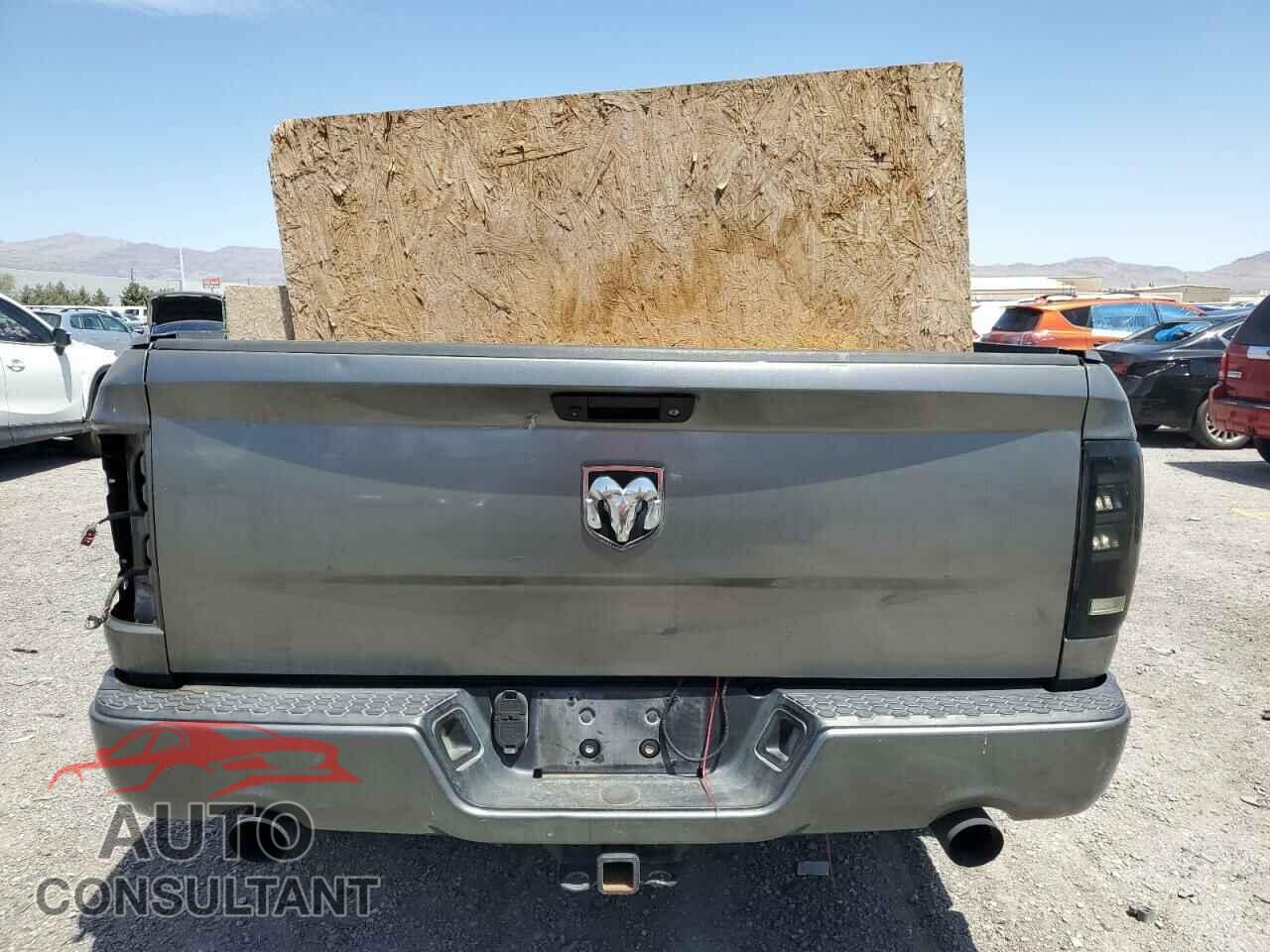 DODGE RAM 1500 2012 - 1C6RD7FT5CS260352