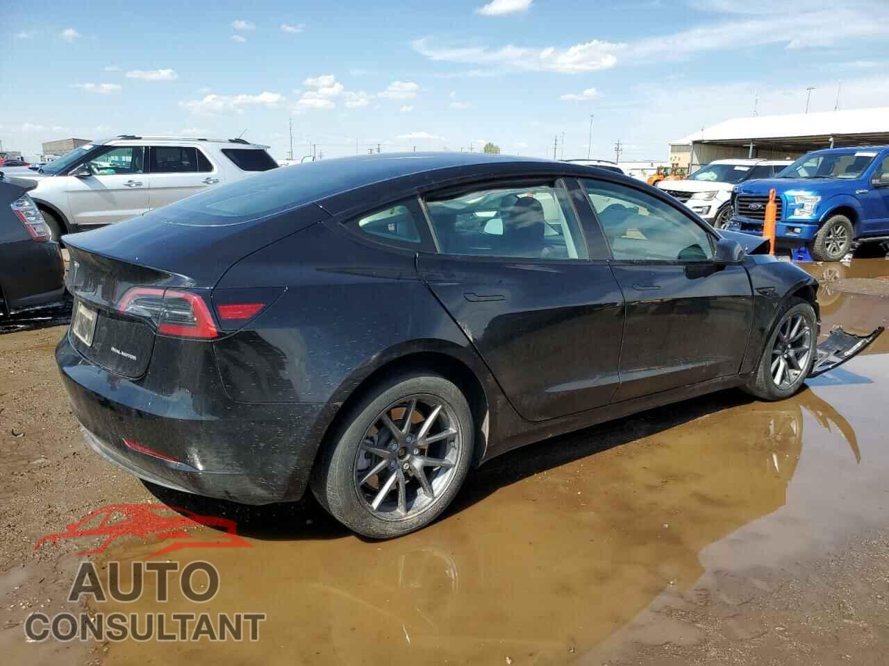 TESLA MODEL 3 2023 - 5YJ3E1EBXPF633082