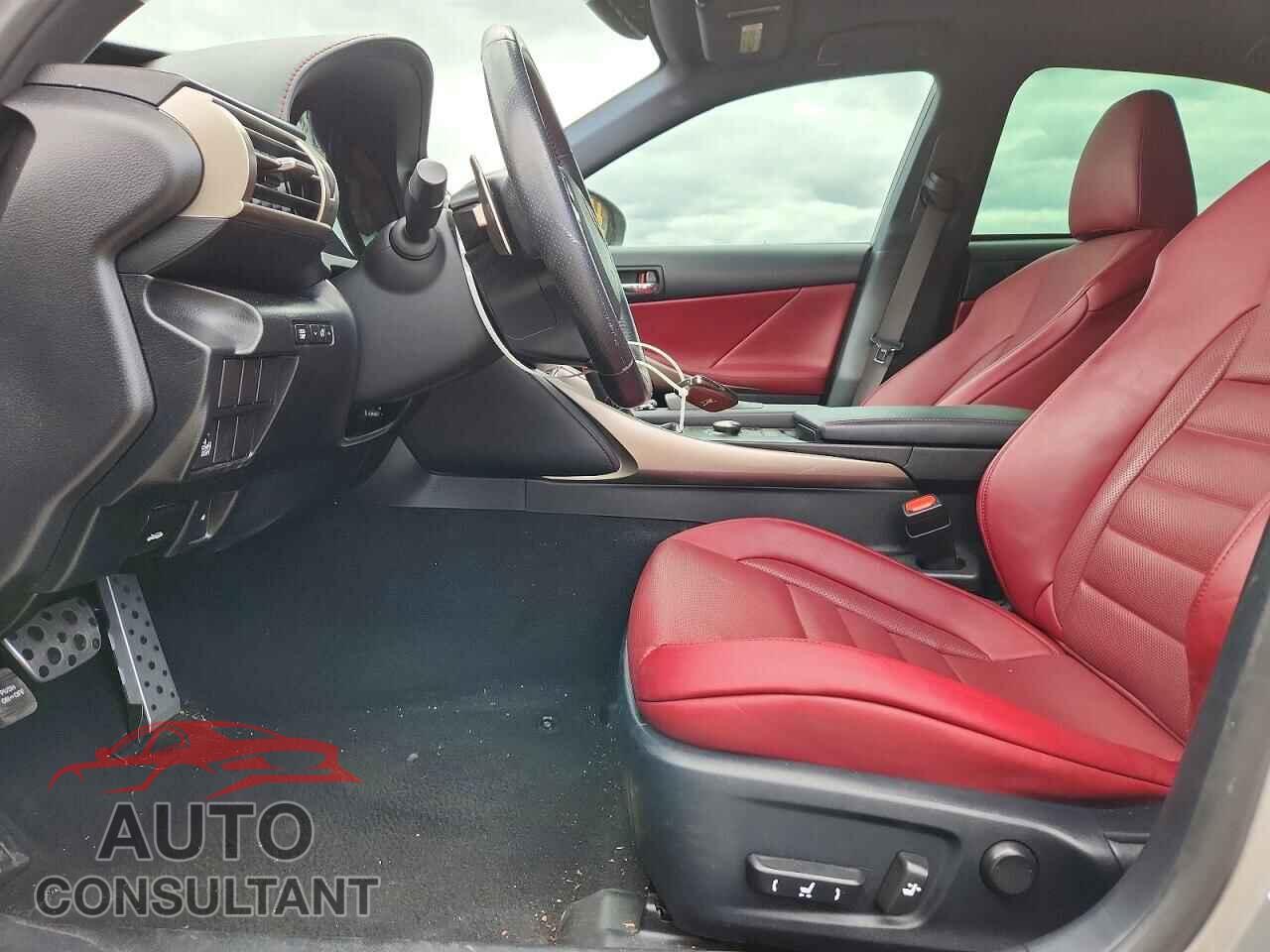 LEXUS IS 2015 - JTHBE1D25F5020346
