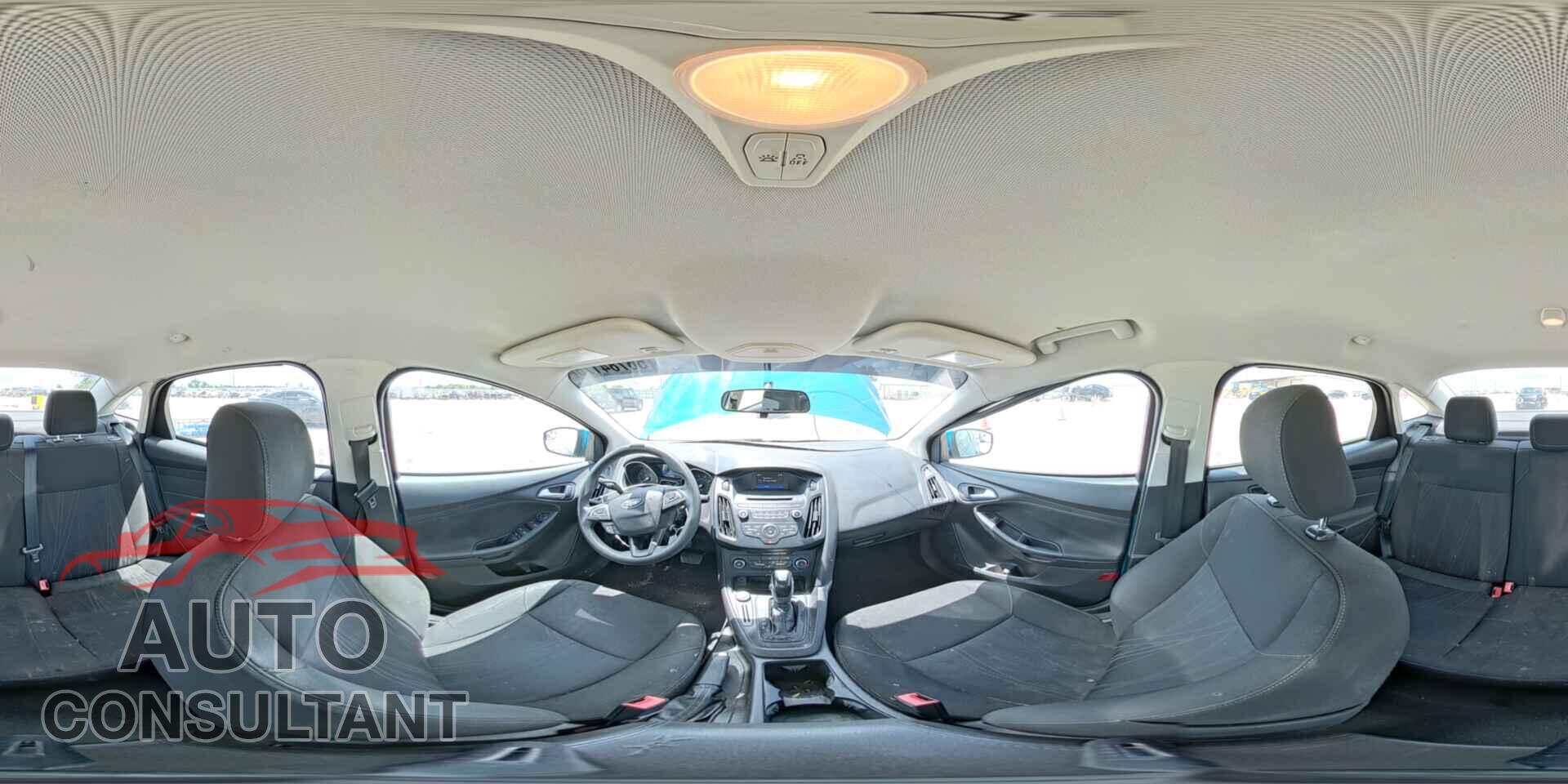 FORD FOCUS 2015 - 1FADP3F23FL231009