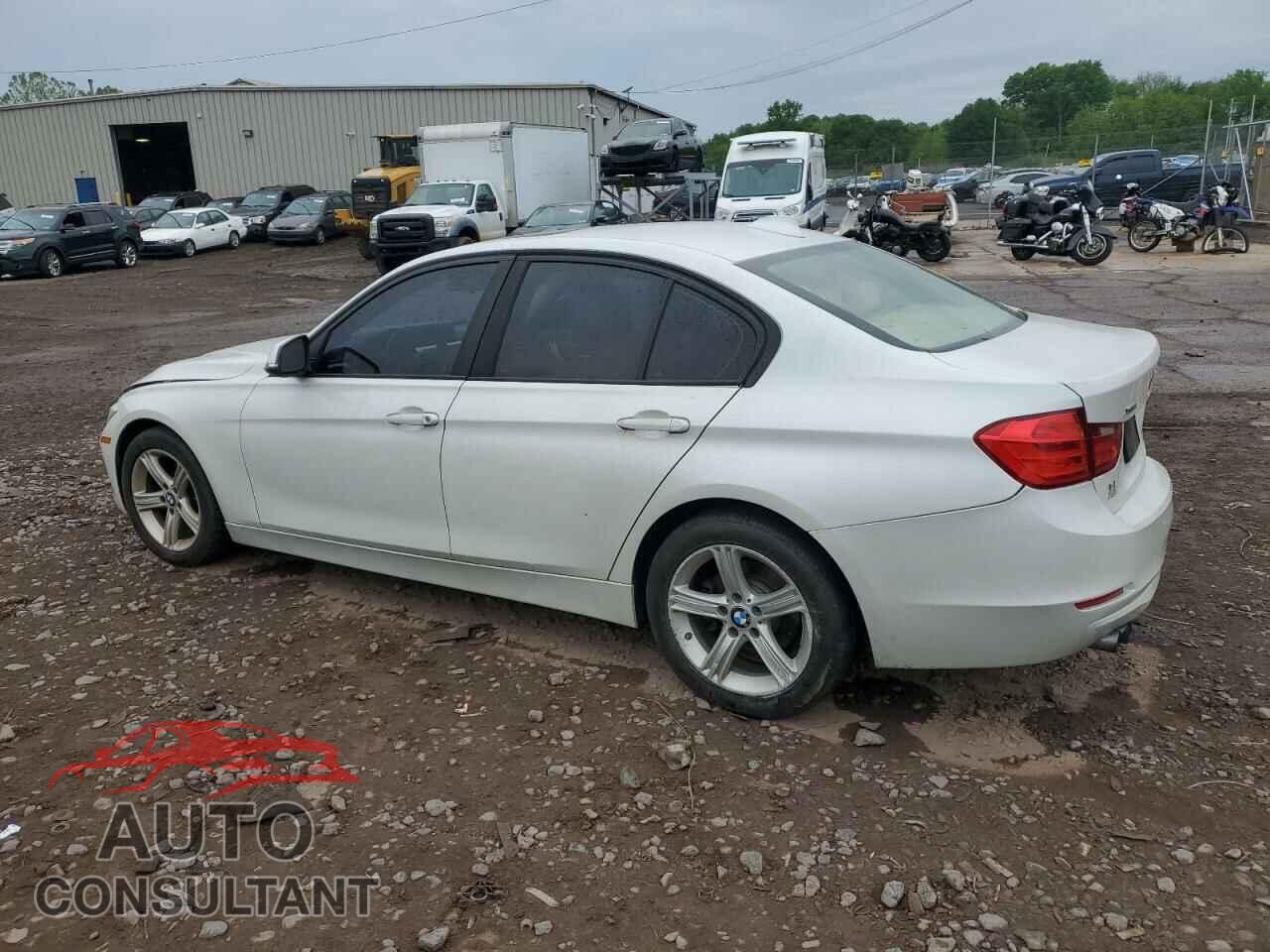 BMW 3 SERIES 2013 - WBA3B3C55DF538032