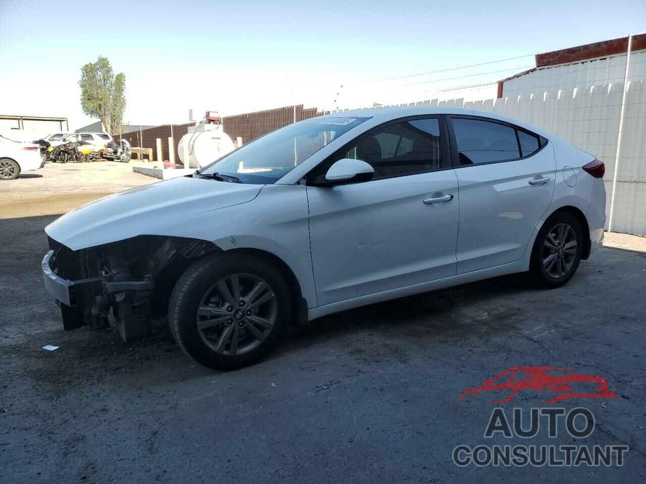 HYUNDAI ELANTRA 2018 - 5NPD84LF2JH330180