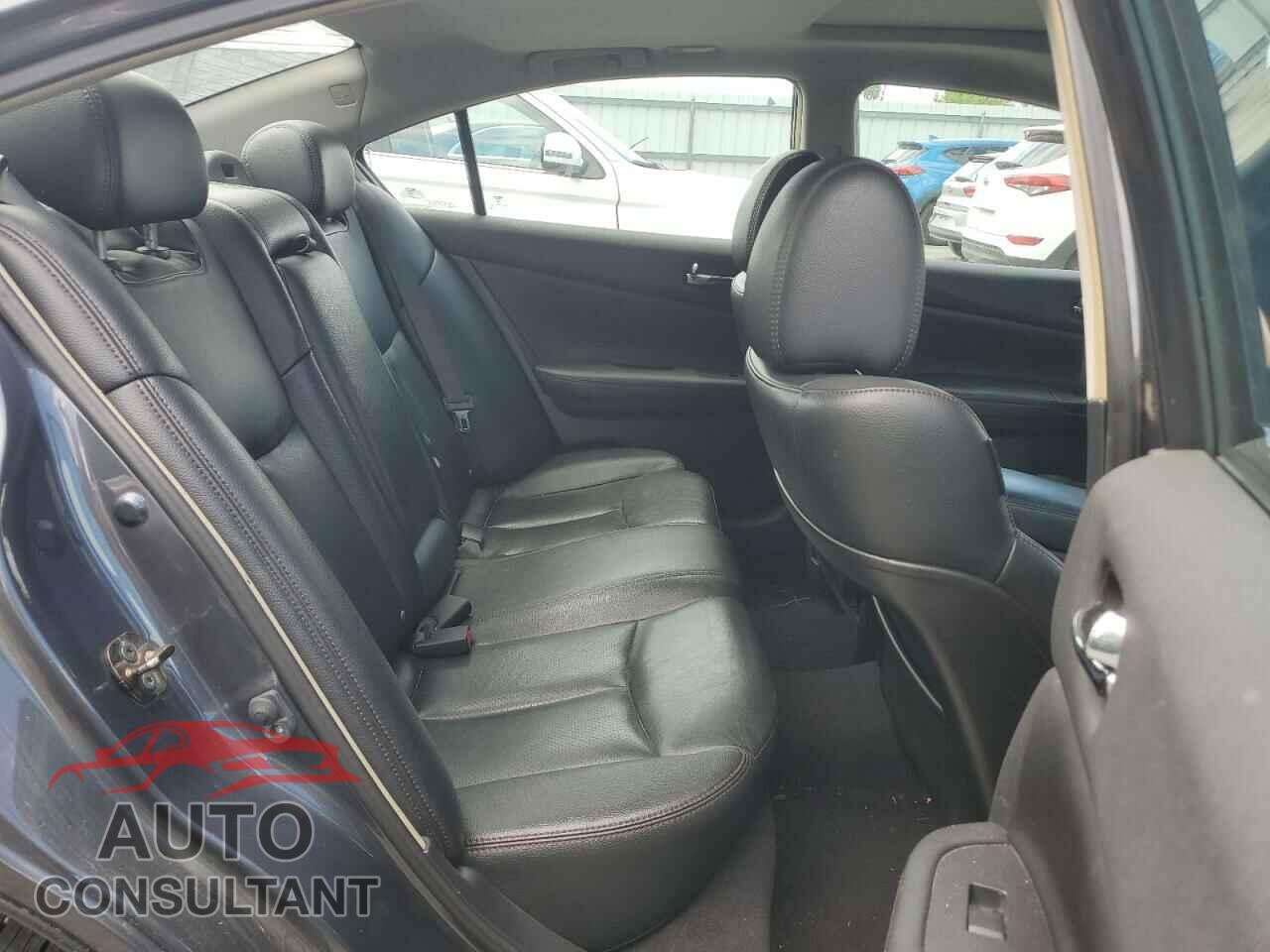 NISSAN MAXIMA 2010 - 1N4AA5AP1AC804906