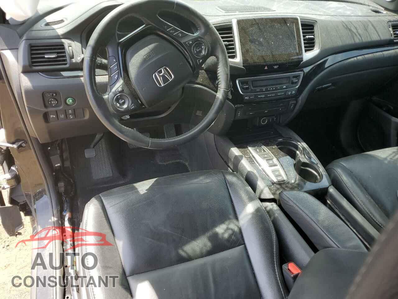 HONDA PILOT 2017 - 5FNYF6H92HB086660
