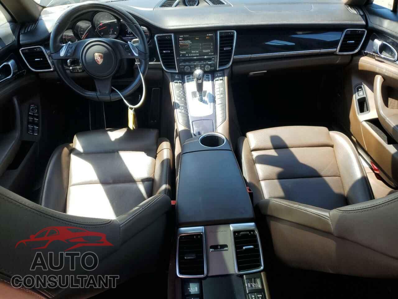 PORSCHE PANAMERA 2015 - WP0AA2A78FL002028