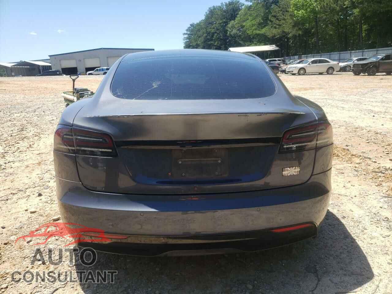 TESLA MODEL S 2022 - 5YJSA1E66NF488100