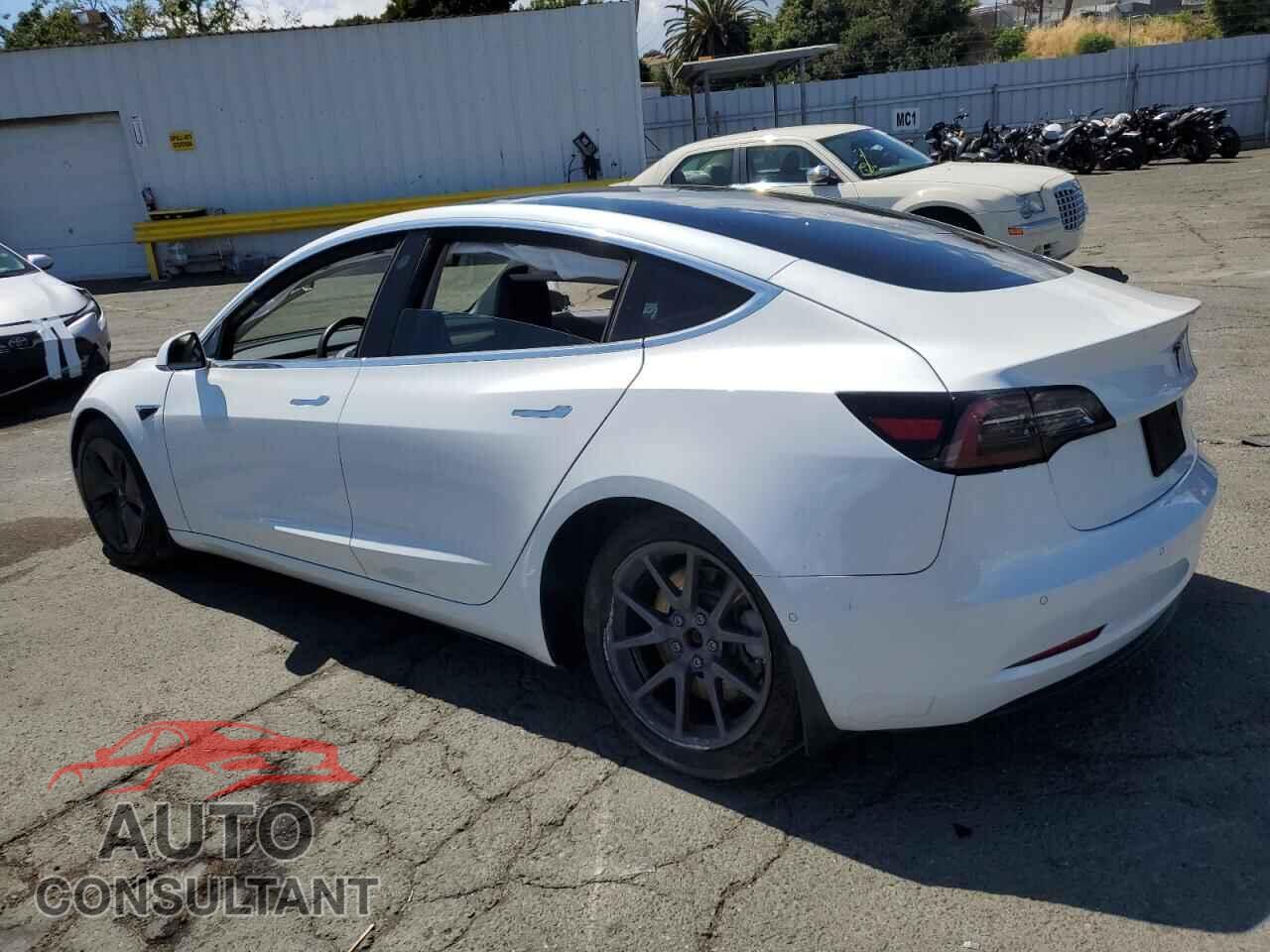 TESLA MODEL 3 2019 - 5YJ3E1EA7KF483562