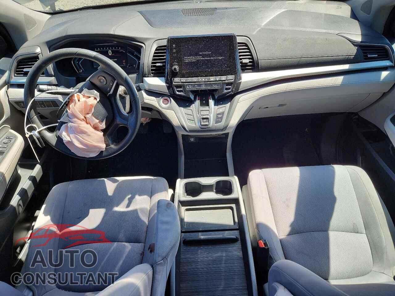 HONDA ODYSSEY 2018 - 5FNRL6H55JB055838