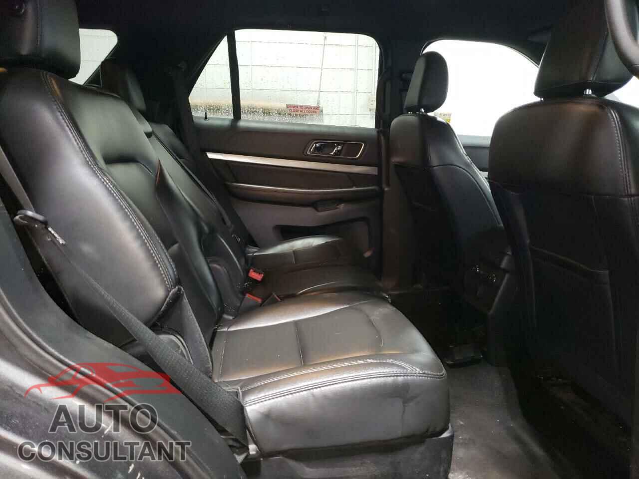 FORD EXPLORER 2019 - 1FM5K8D87KGA21495