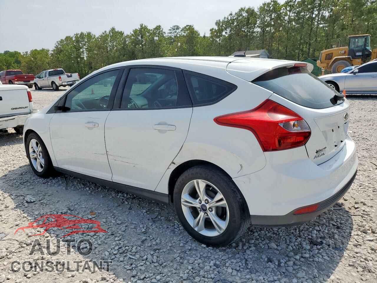 FORD FOCUS 2014 - 1FADP3K29EL229317