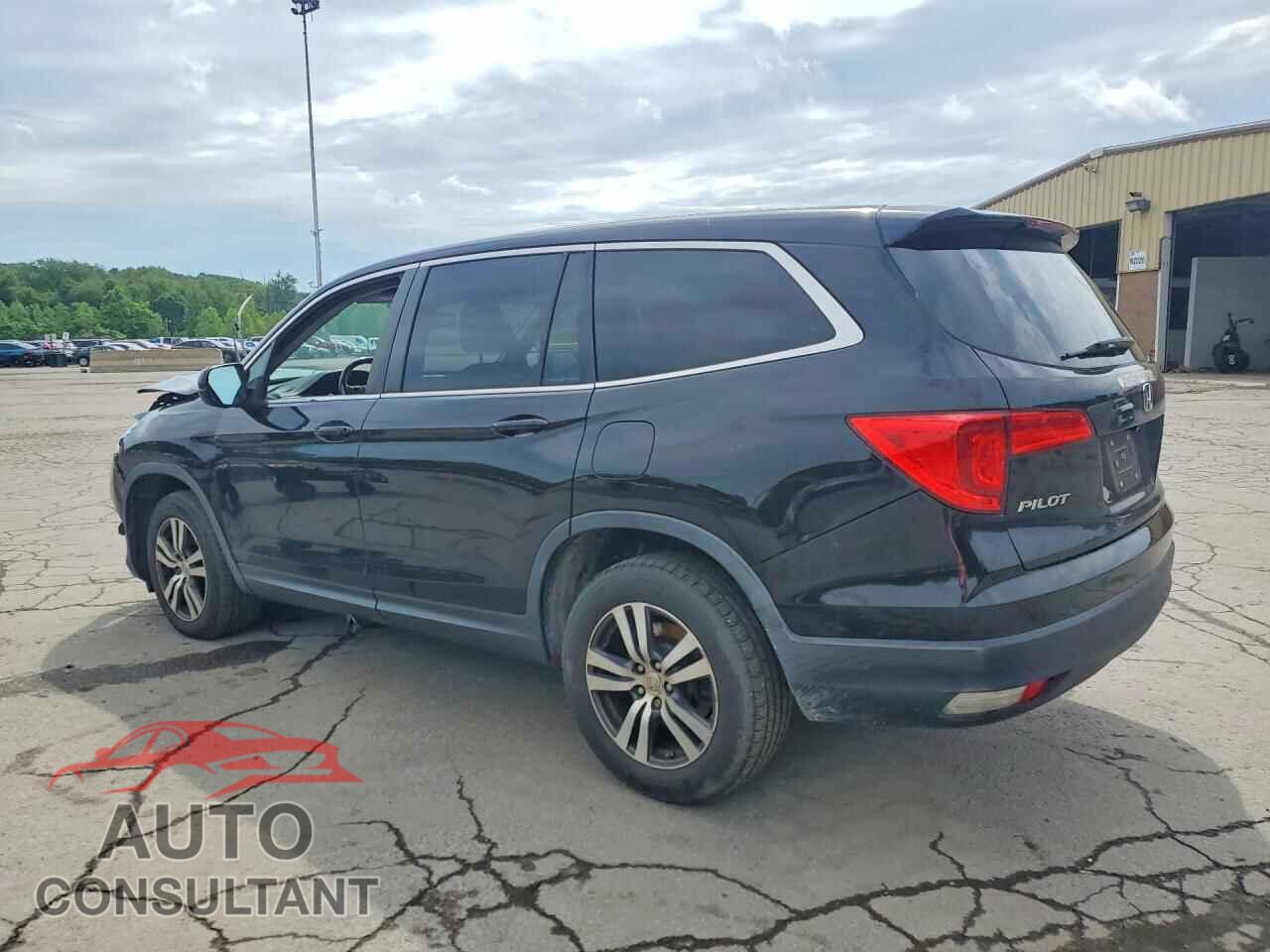 HONDA PILOT 2018 - 5FNYF6H55JB017240