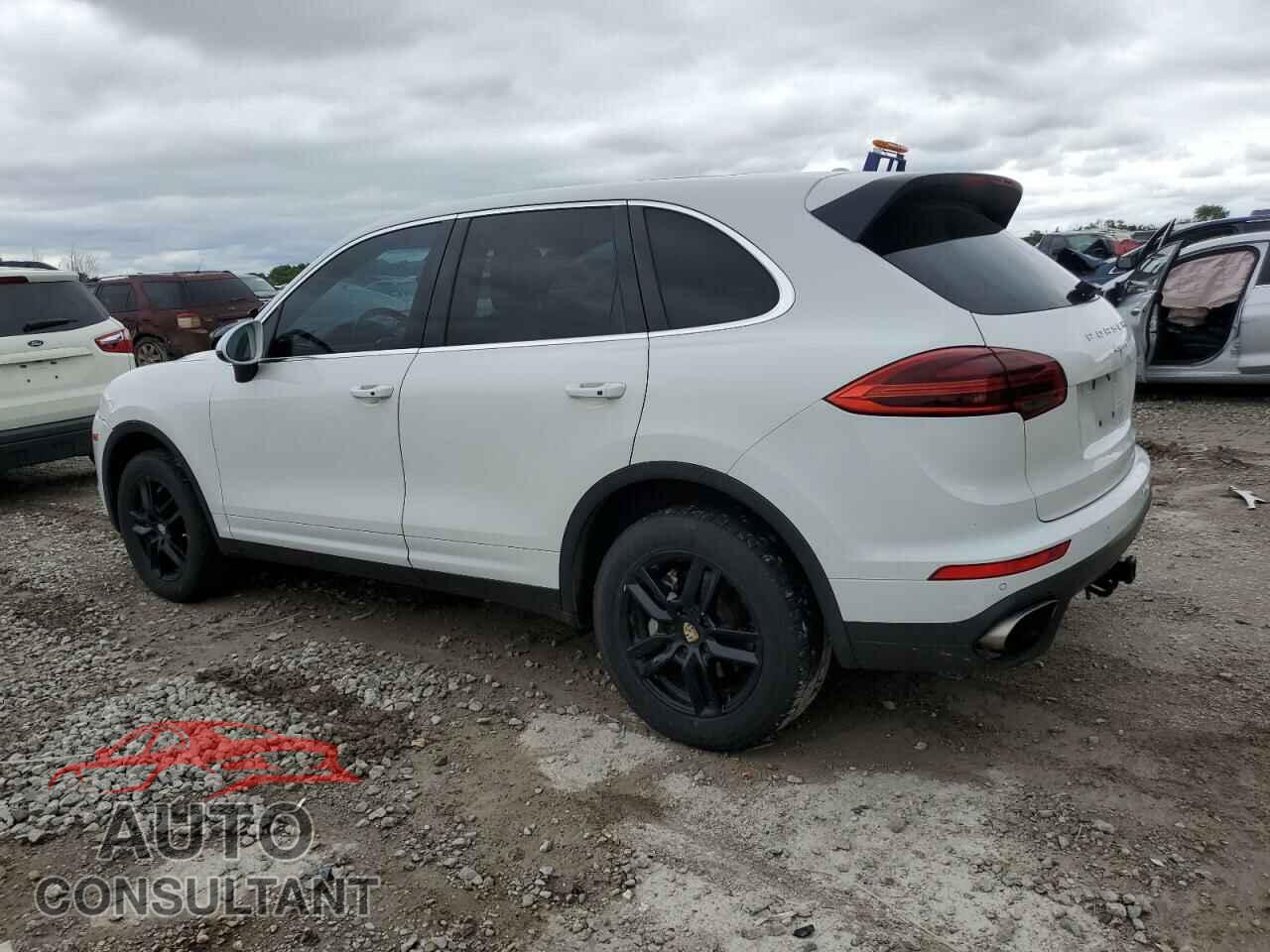 PORSCHE CAYENNE 2016 - WP1AA2A27GKA12074