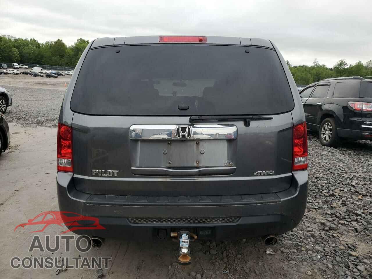 HONDA PILOT 2013 - 5FNYF4H49DB003146