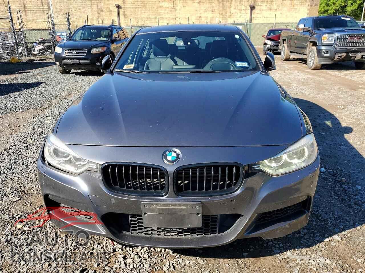 BMW 3 SERIES 2014 - WBA3B9C52EP458945