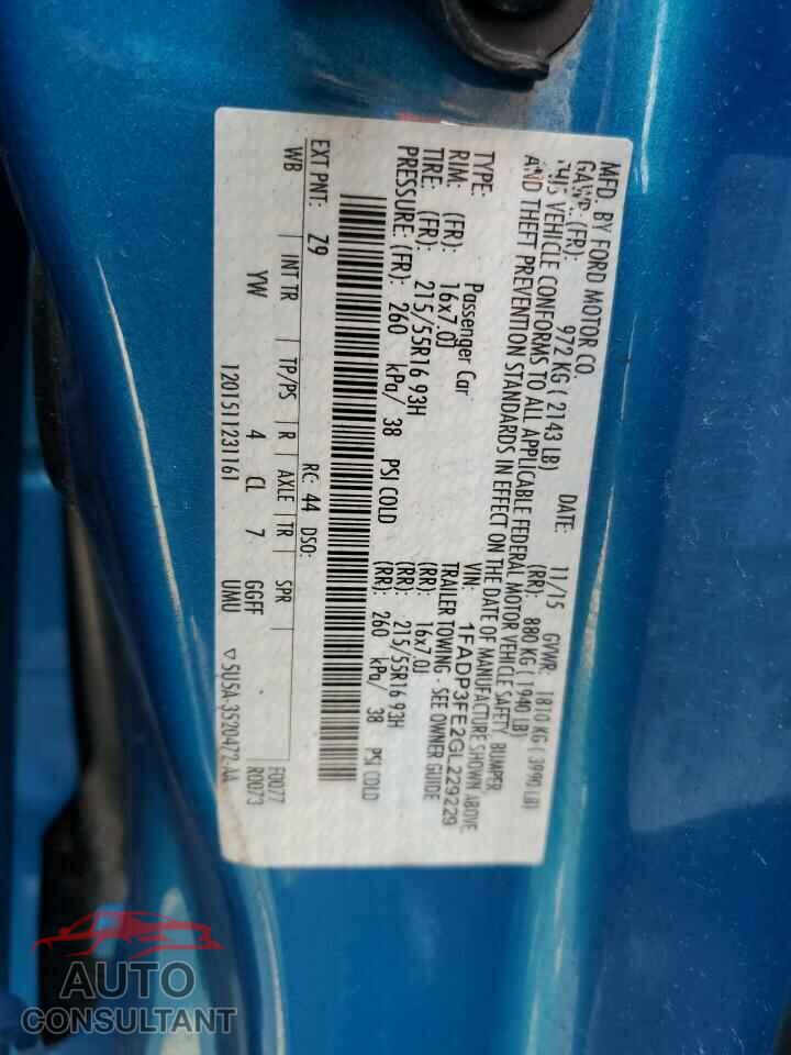 FORD FOCUS 2016 - 1FADP3FE2GL229229