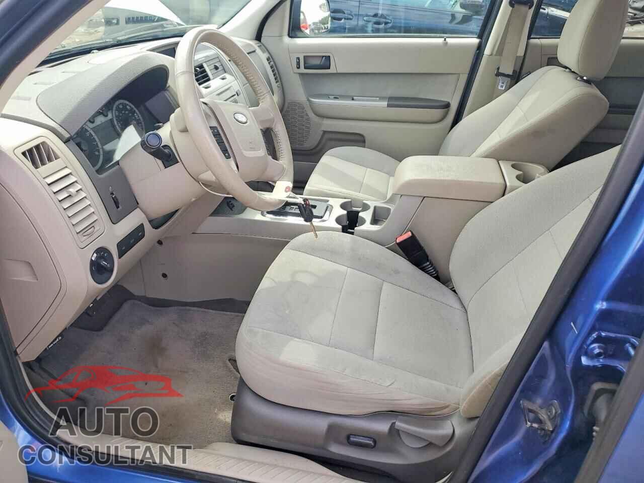 FORD ESCAPE 2010 - 1FMCU9DG0AKB52472