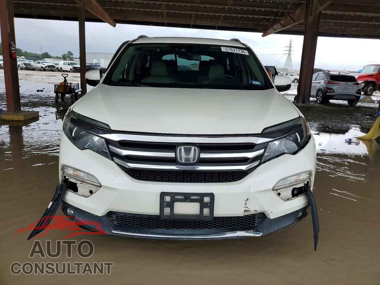 HONDA PILOT 2017 - 5FNYF6H08HB103253