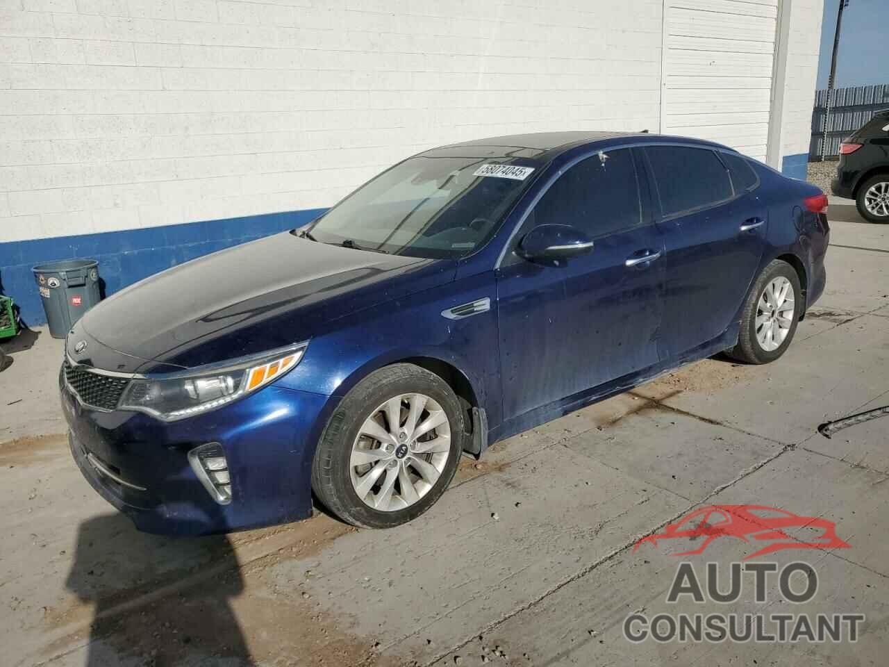 KIA OPTIMA 2018 - 5XXGU4L38JG181302