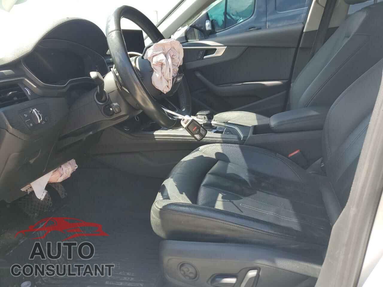 AUDI A4 2017 - WAUDNAF45HN050004
