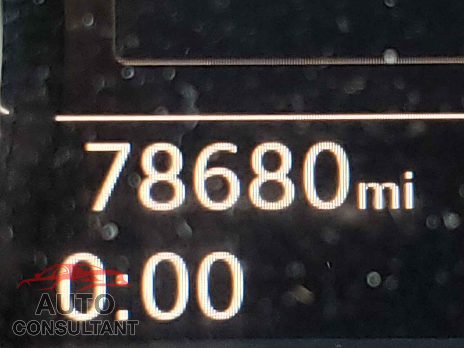 AUDI A5 2018 - WAUDNCF56JA007728
