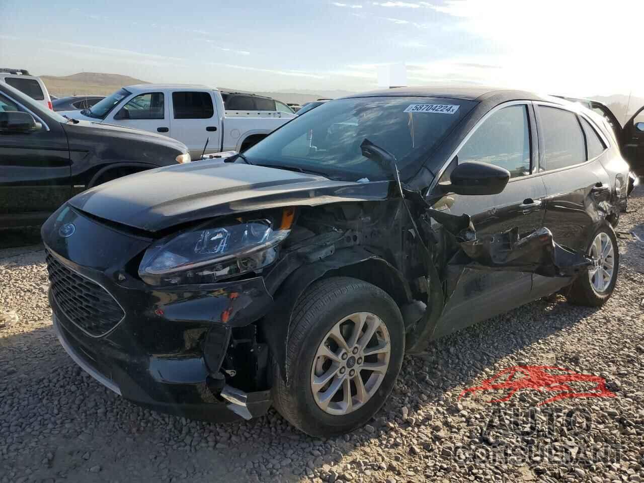 FORD ESCAPE 2020 - 1FMCU9G64LUB04659