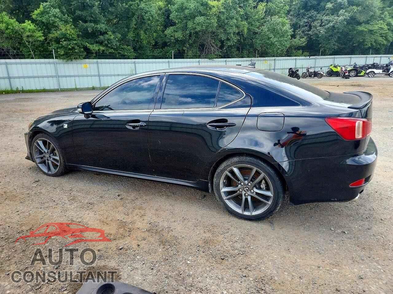 LEXUS IS 2013 - JTHBF5C21D5189802