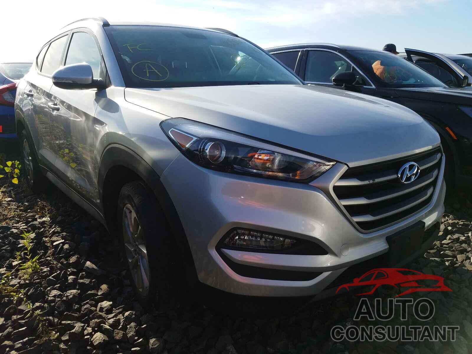 HYUNDAI TUCSON 2018 - KM8J3CA47JU716107