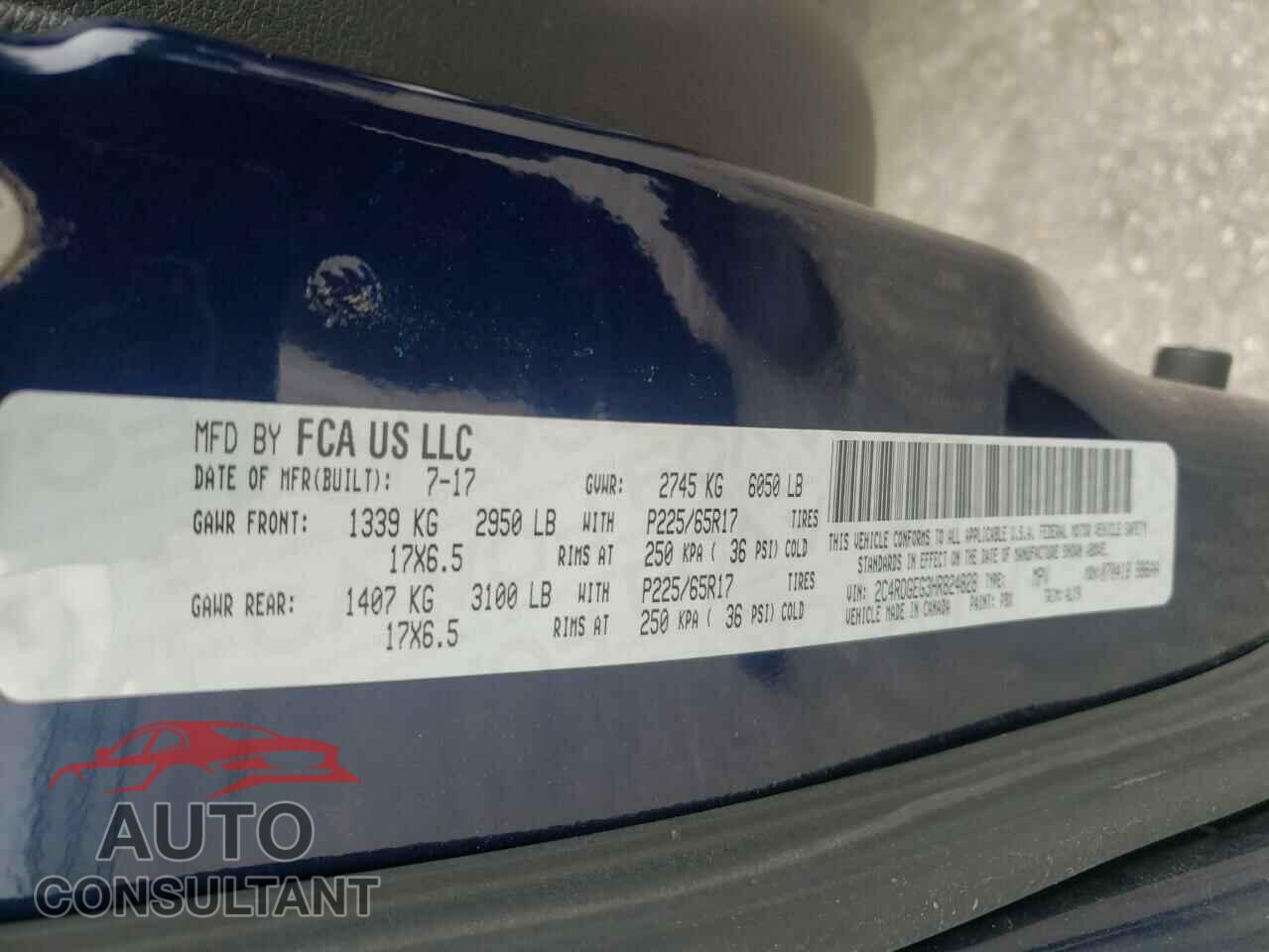 DODGE CARAVAN 2017 - 2C4RDGEG3HR824828