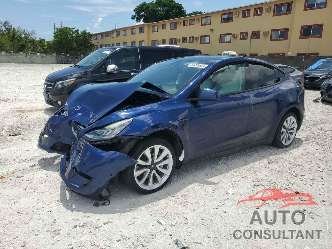 TESLA MODEL Y 2022 - 7SAYGAEE9NF381805