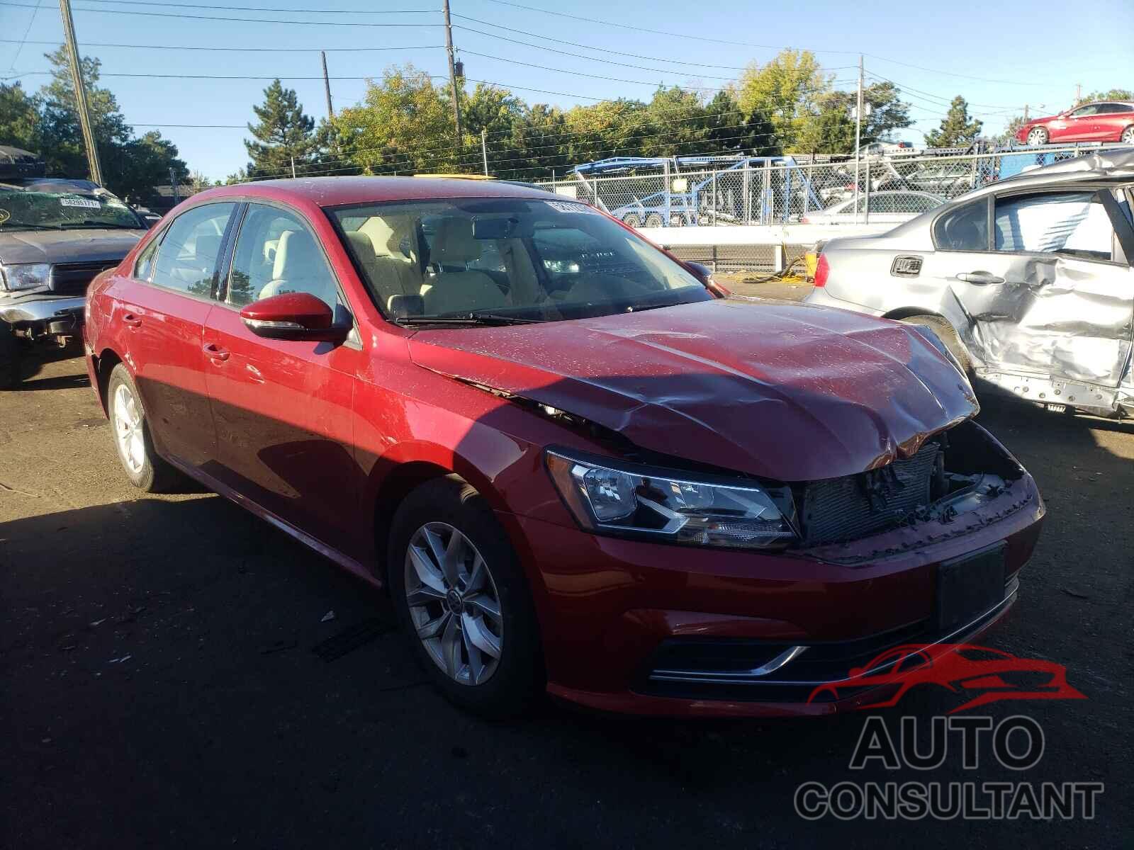 VOLKSWAGEN PASSAT 2018 - 1VWAA7A32JC028382