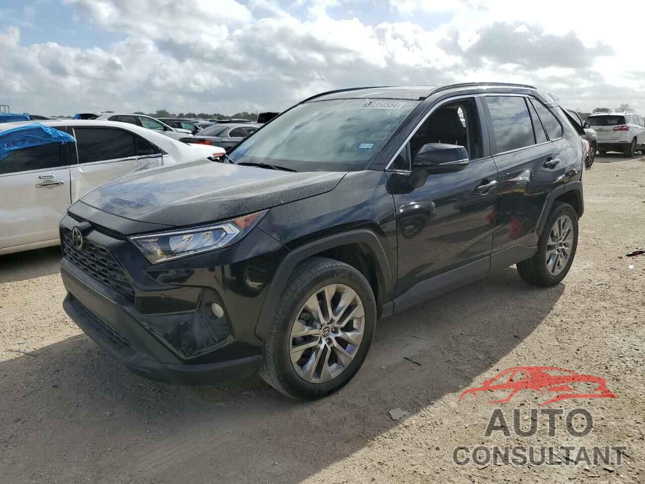 TOYOTA RAV4 2021 - 2T3C1RFV5MC126665