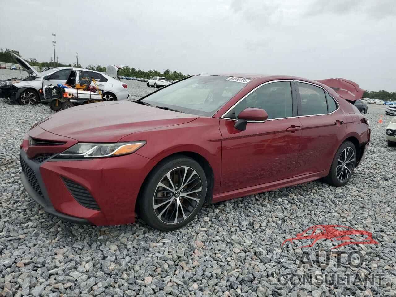 TOYOTA CAMRY 2018 - 4T1B11HK0JU584505