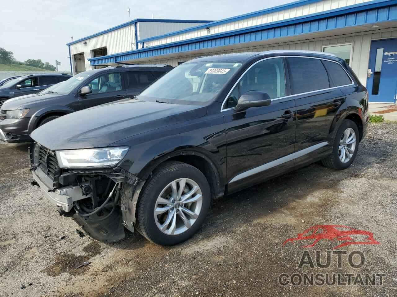 AUDI Q7 2017 - WA1LAAF71HD022673