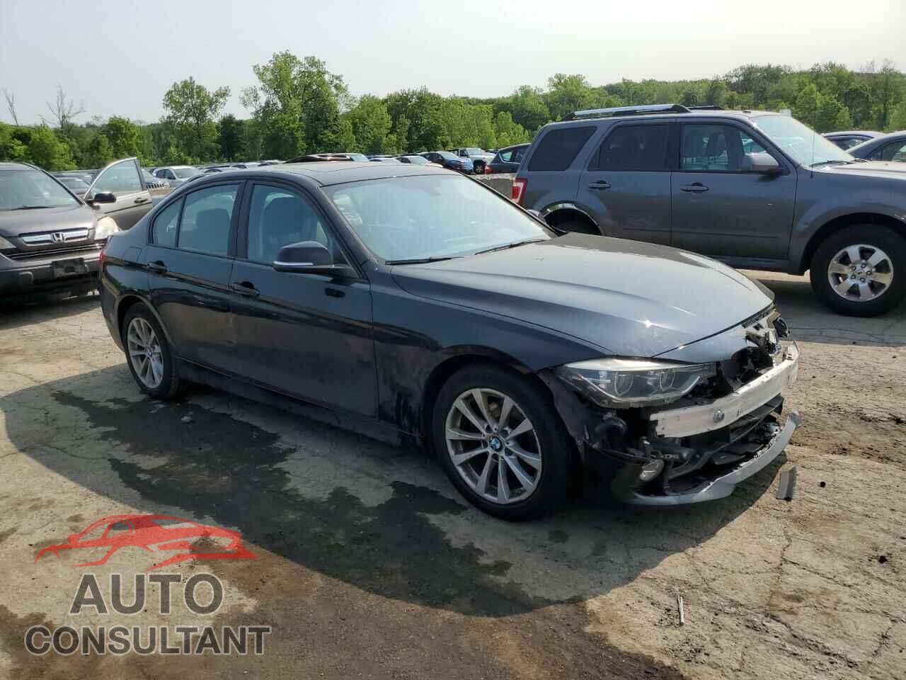 BMW 3 SERIES 2018 - WBA8A3C50JA489629