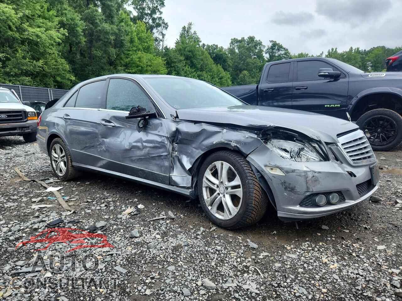 MERCEDES-BENZ E-CLASS 2011 - WDDHF8HB3BA486909
