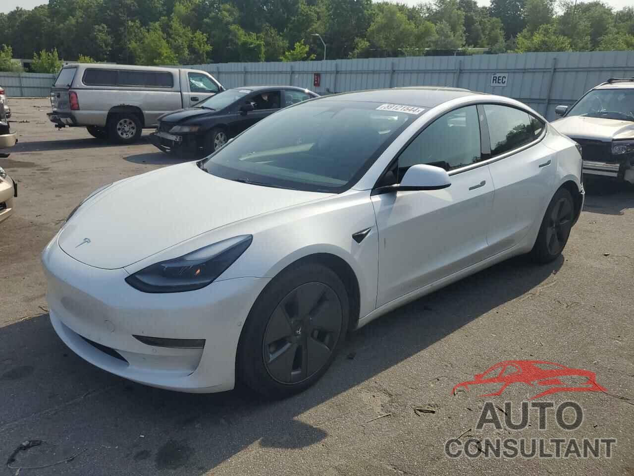 TESLA MODEL 3 2021 - 5YJ3E1EB8MF054491